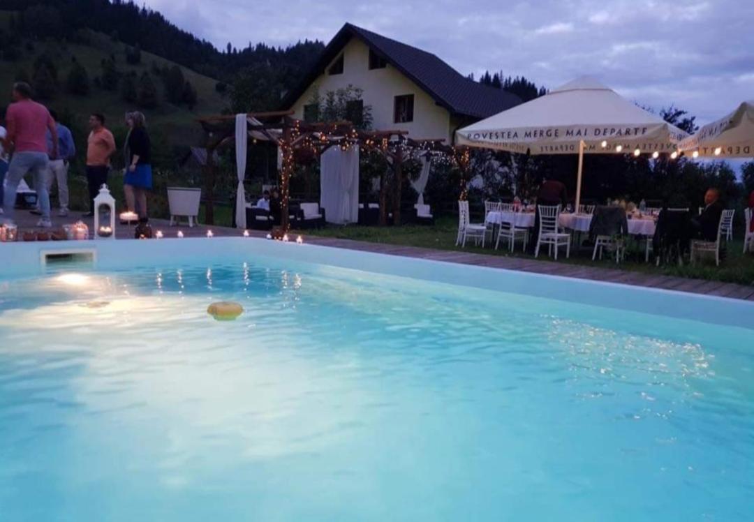 Casa Baciu Otel Fundu Moldovei Dış mekan fotoğraf