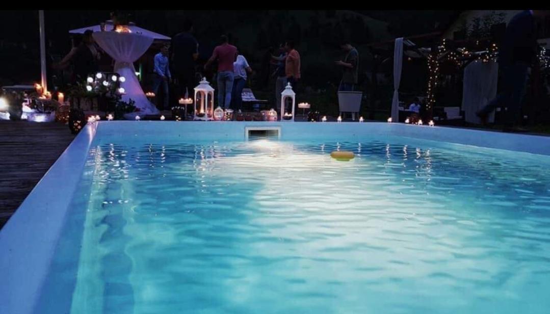 Casa Baciu Otel Fundu Moldovei Dış mekan fotoğraf