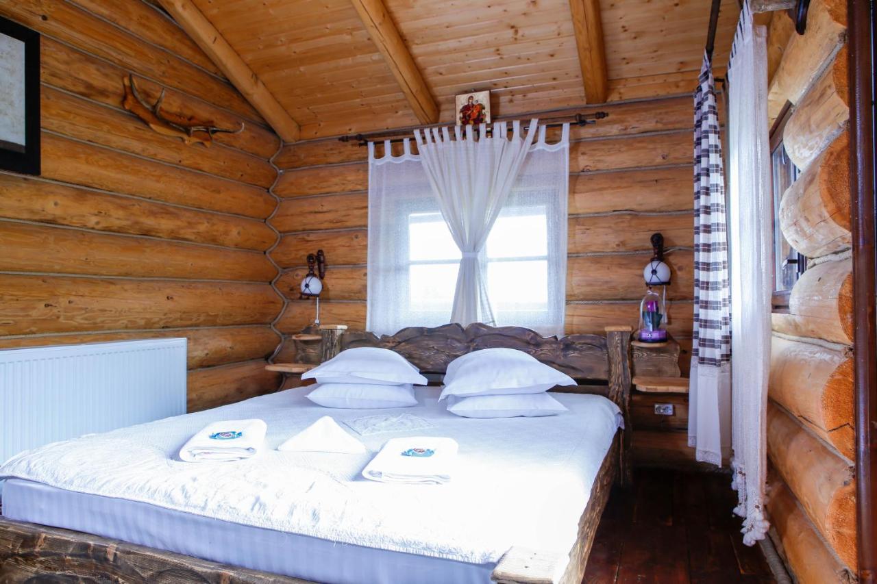 Casa Baciu Otel Fundu Moldovei Dış mekan fotoğraf