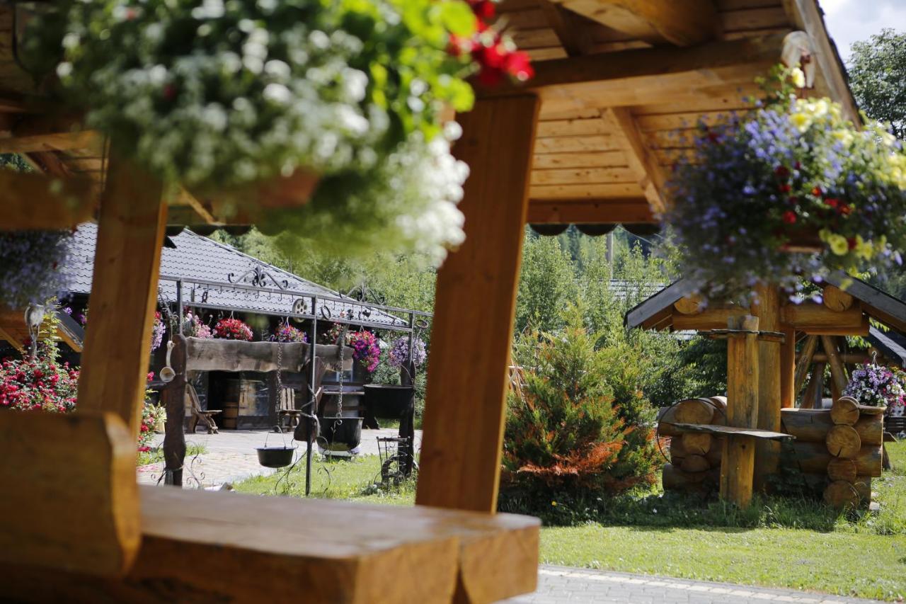 Casa Baciu Otel Fundu Moldovei Dış mekan fotoğraf